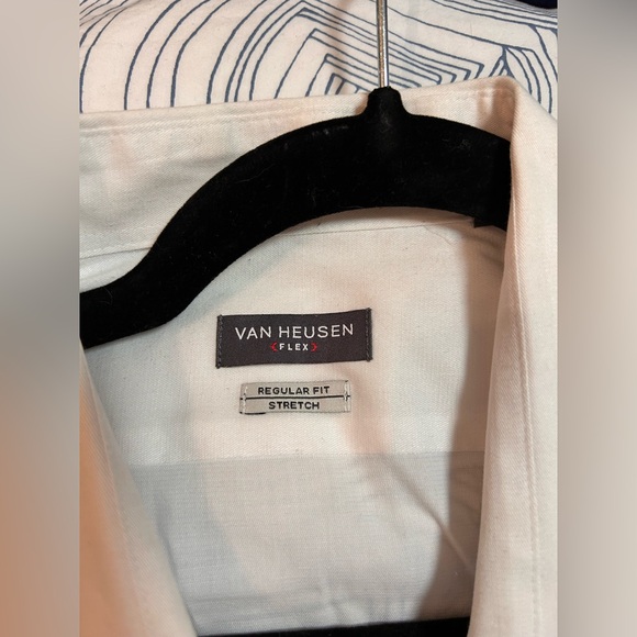 Van Heusen Regular Fit White Dress Shirt - Picture 6 of 7